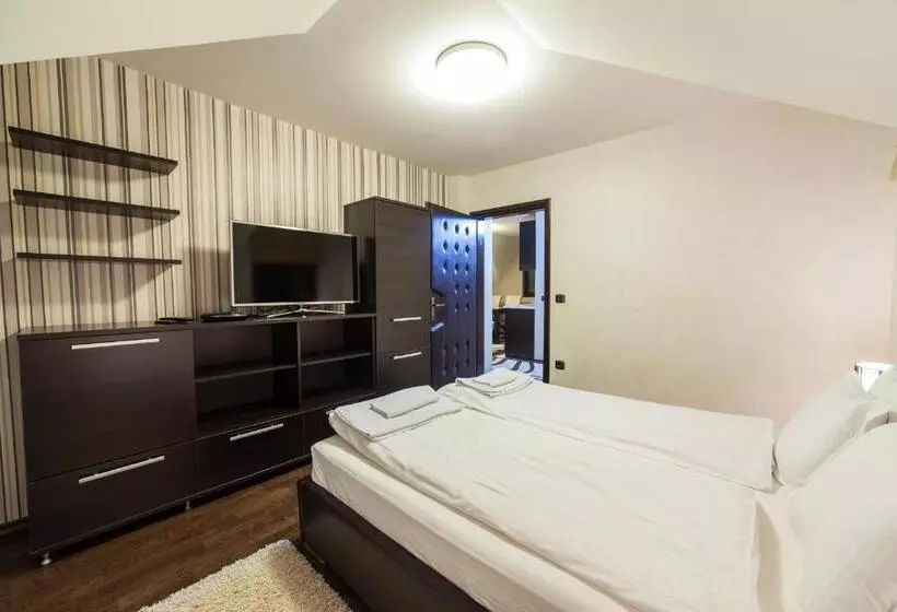 پانسیون Guest House Vila Bajka