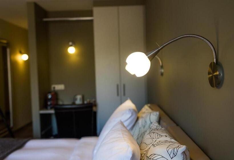 פנסיון Guesthouse Amfora