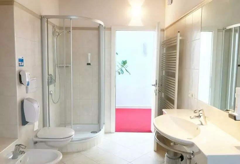 پانسیون Manzoni Rooms