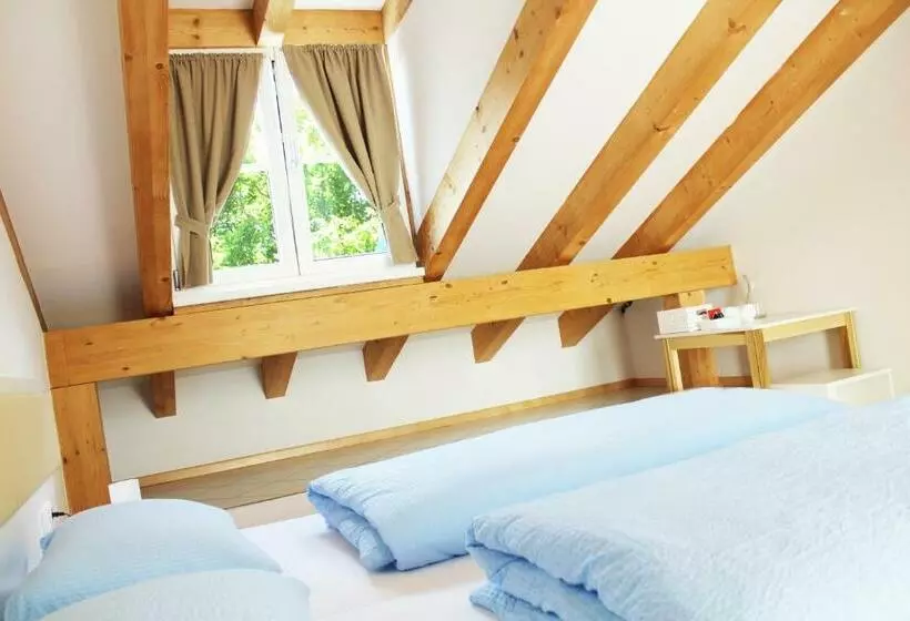 پانسیون Manzoni Rooms