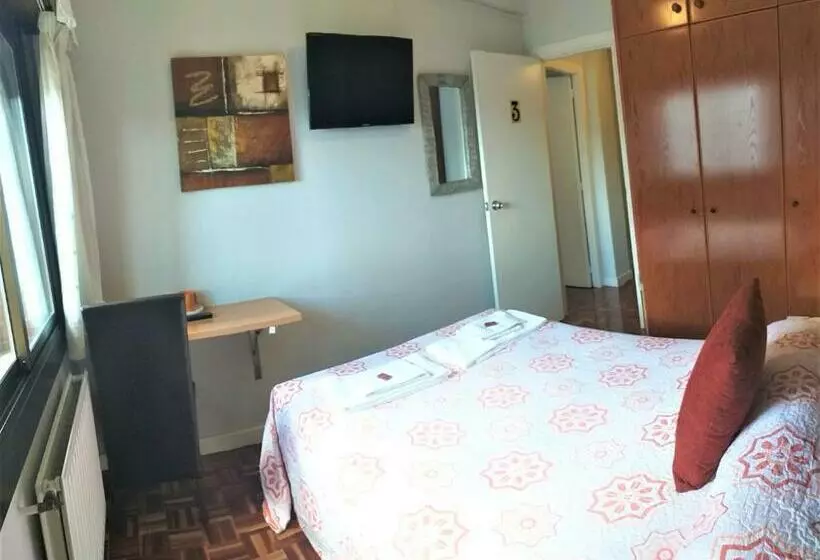 Pensión Pamplonabeds