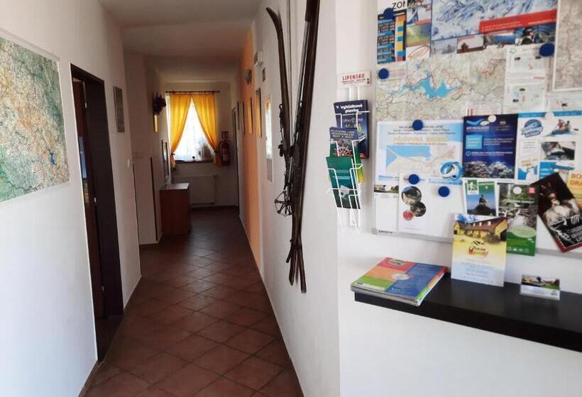 بنسيون Penzion Lipno Jantar