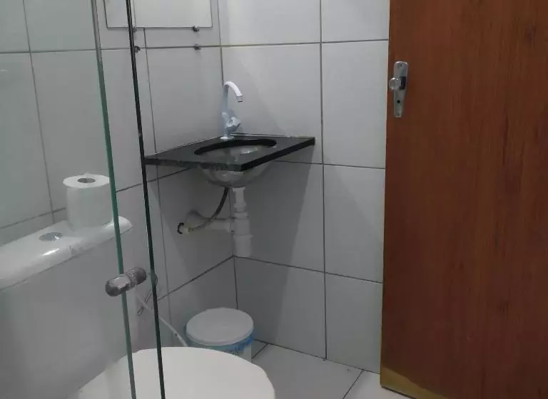 ペンション Pousada Sitio Preguicas