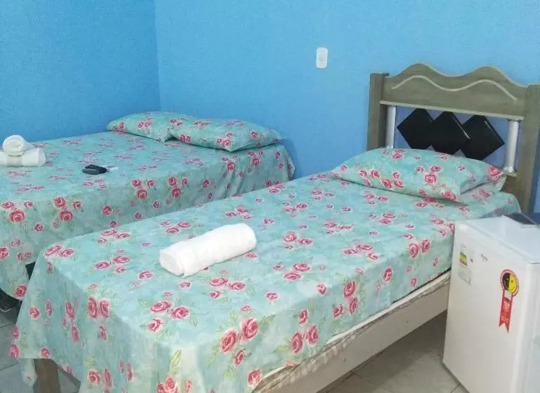 ペンション Pousada Sitio Preguicas