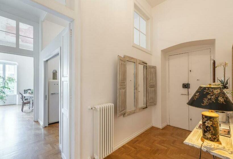 ペンション Sardinia Home Design