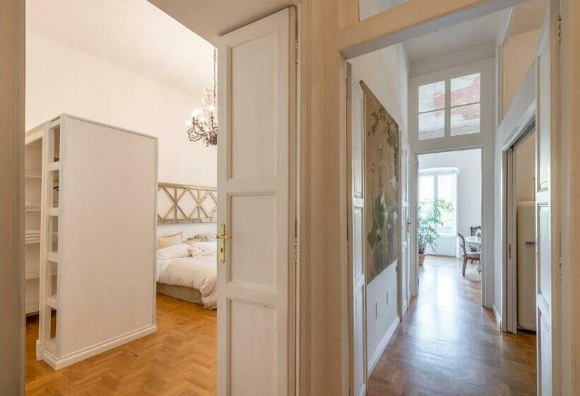 ペンション Sardinia Home Design