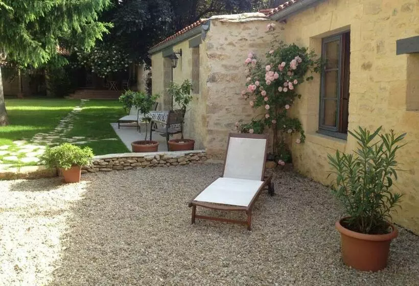 ペンション Sarlat Côté Jardin