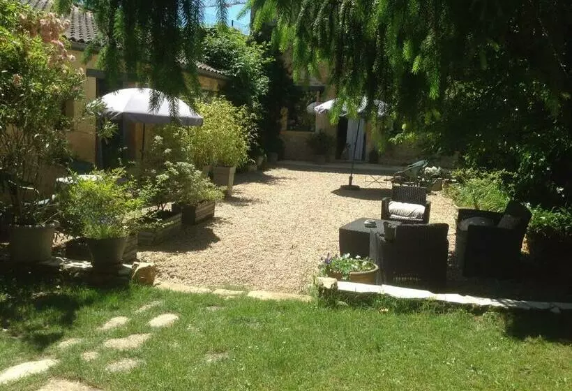 ペンション Sarlat Côté Jardin