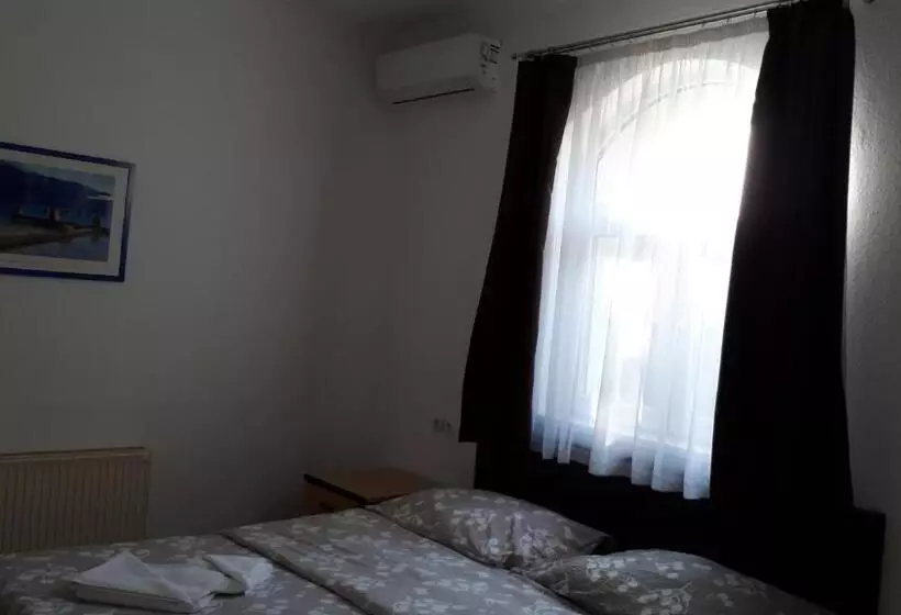 The Corner House Panzió