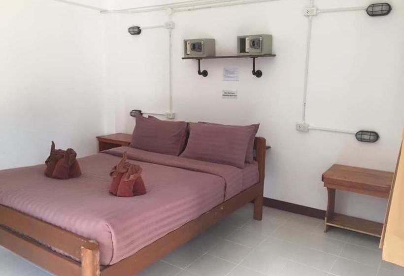 Schronisko Sea Breeze Backpacker