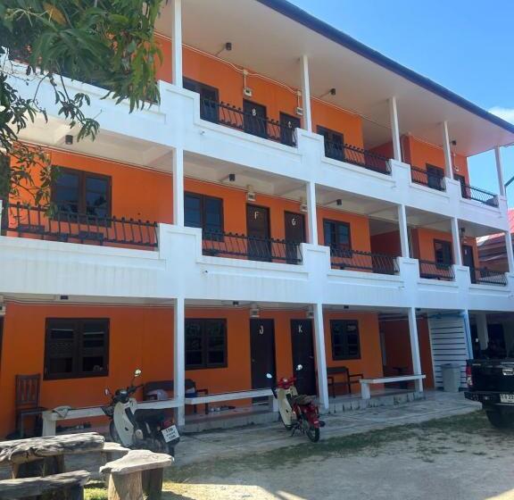 Schronisko Sea Breeze Backpacker