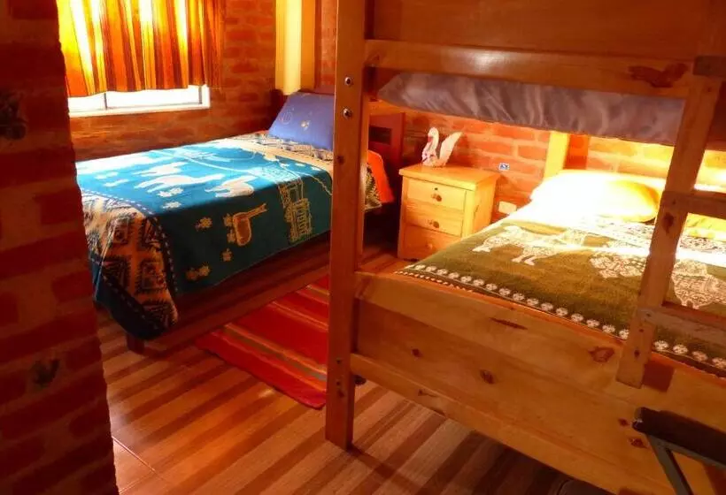 Aamiaismajoitus (B&B) Hostal La Casa Amarilla City