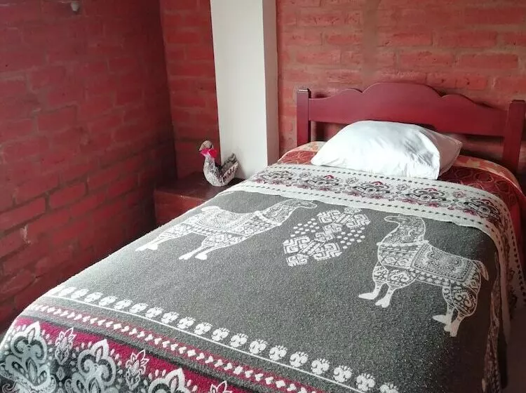 Aamiaismajoitus (B&B) Hostal La Casa Amarilla City