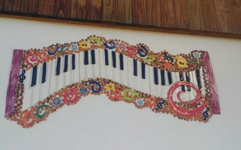 تختخواب و صبحانه House Of Art