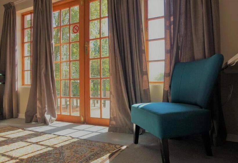 مبيت وإفطار Notting Hill Lodge