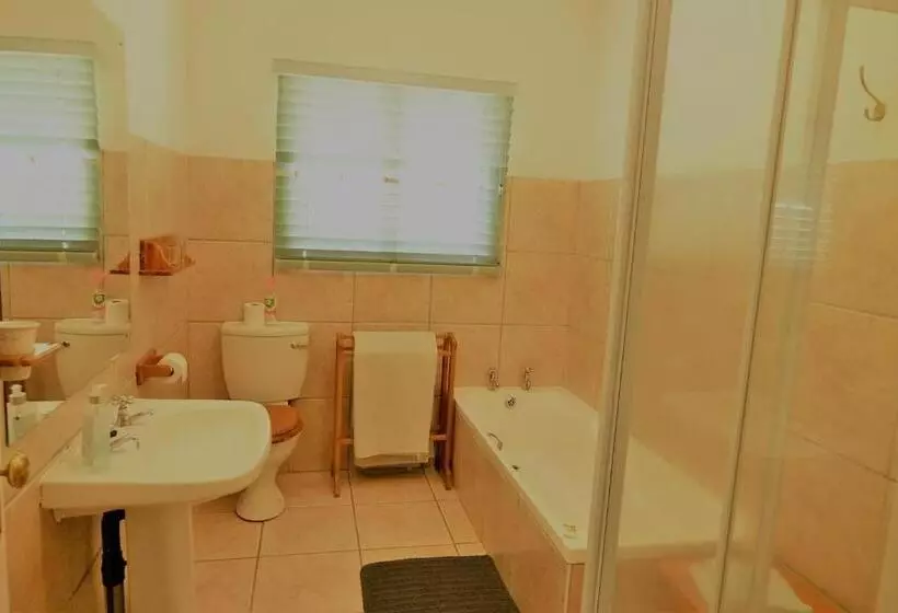 Aamiaismajoitus (B&B) Notting Hill Lodge