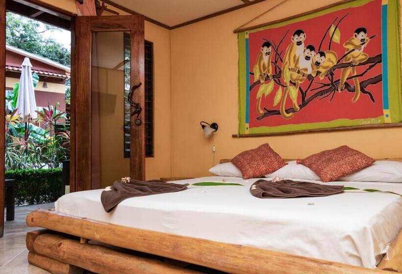 تختخواب و صبحانه Samara Palm Lodge