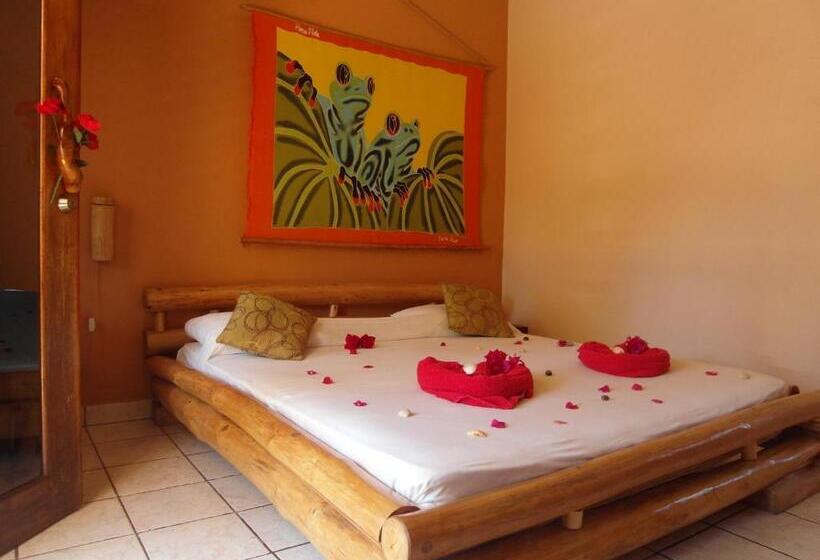 تختخواب و صبحانه Samara Palm Lodge