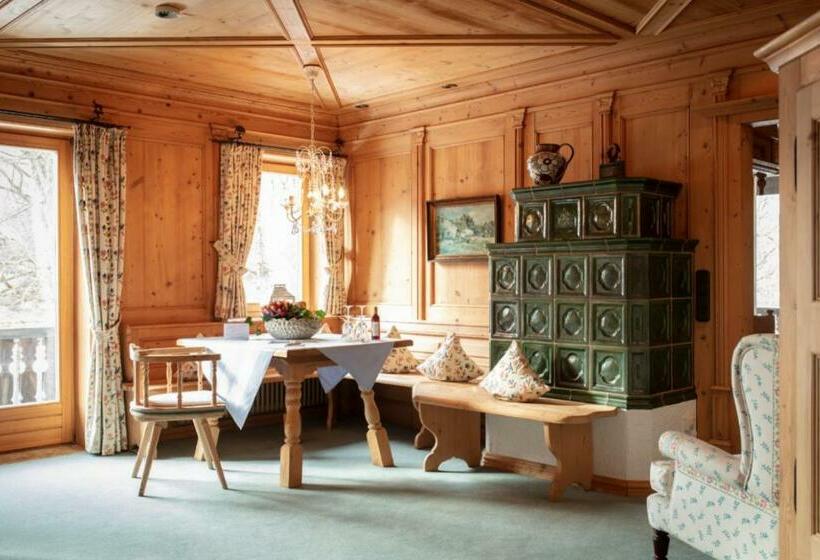 Hotelli Adolphine Garden