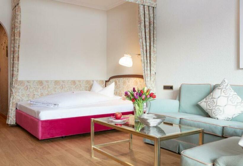 Hotelli Adolphine Garden