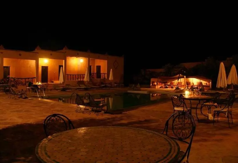 Hotelli Auberge Kasbah Chez Amaliya