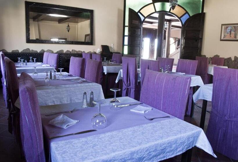 هتل Auberge Kasbah Chez Amaliya