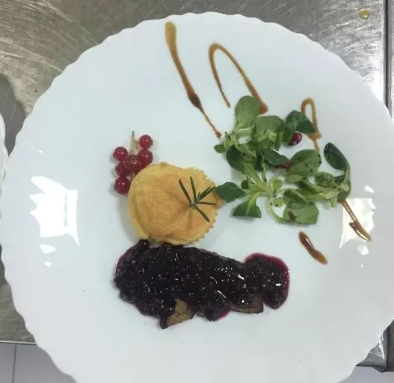 Hotel Hostel Cppi Vest