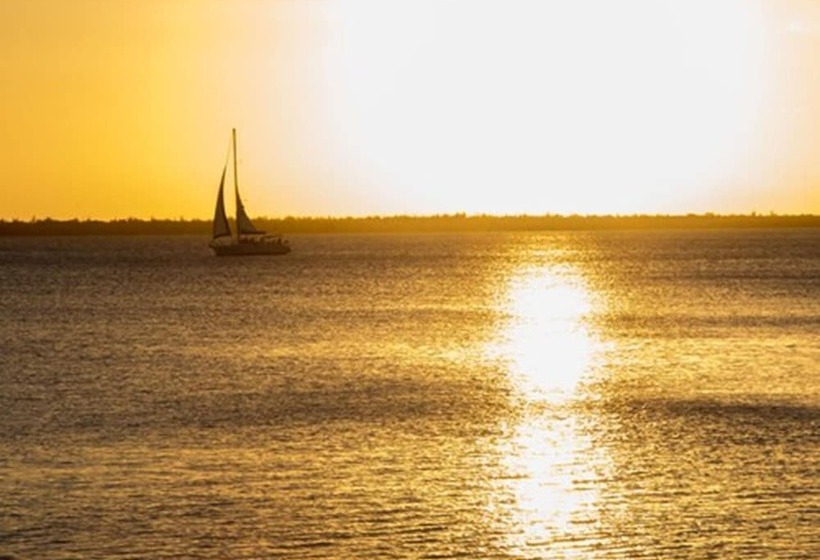 هتل Islander Bonaire