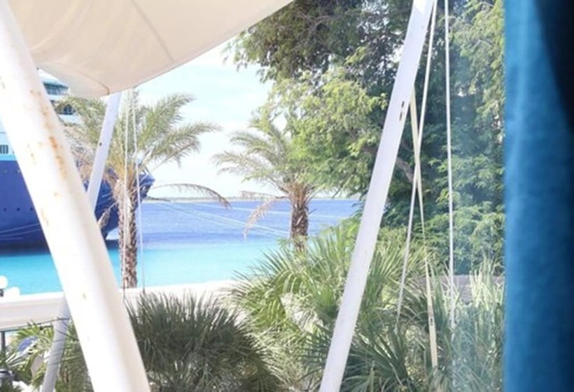 هتل Islander Bonaire