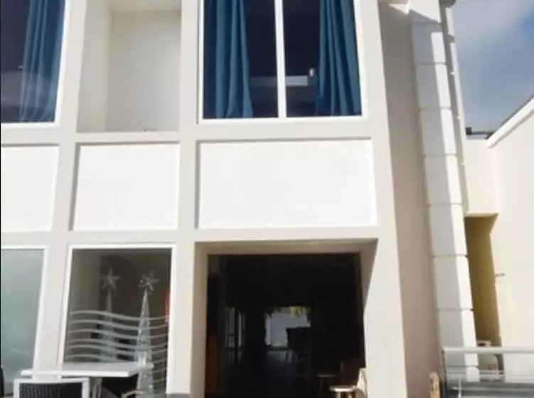 هتل Islander Bonaire