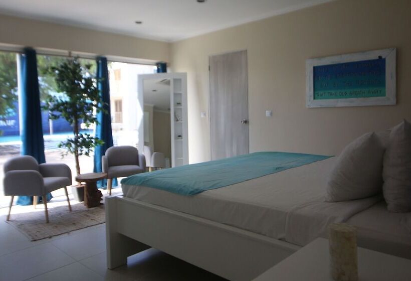 هتل Islander Bonaire