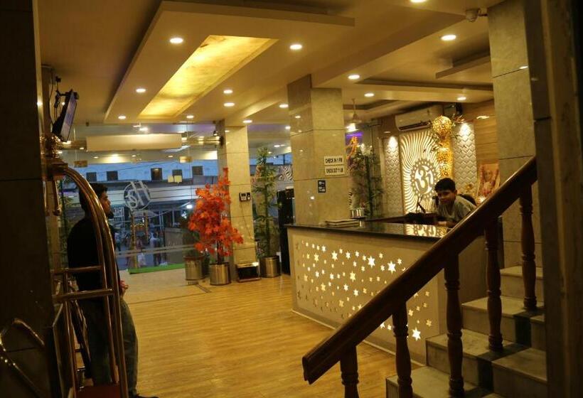 Hotell Paradise Ganga A River Side