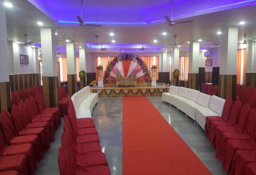 Hotell Paradise Ganga A River Side