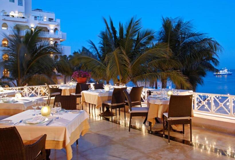 Hotelli Suites At Pb Rose  Resort And Spa Cabo San Lucas