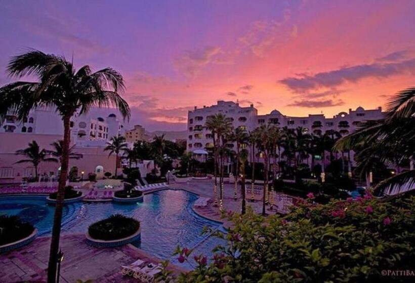Hotelli Suites At Pb Rose  Resort And Spa Cabo San Lucas