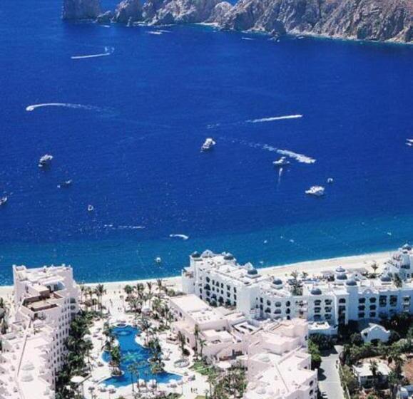 Hotelli Suites At Pb Rose  Resort And Spa Cabo San Lucas