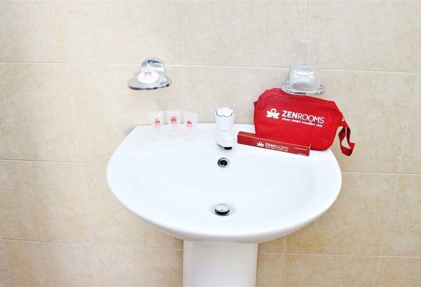 Hotel Zen Rooms Captain S Lodge