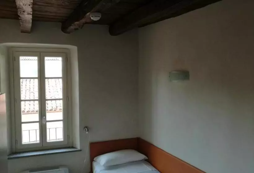 Palazzo Sacco Hostello Fossano