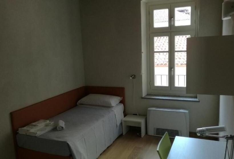 Palazzo Sacco Hostello Fossano