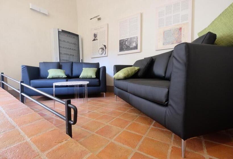 Palazzo Sacco Hostello Fossano