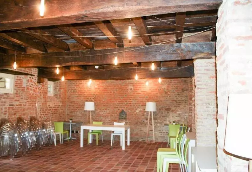 Palazzo Sacco Hostello Fossano