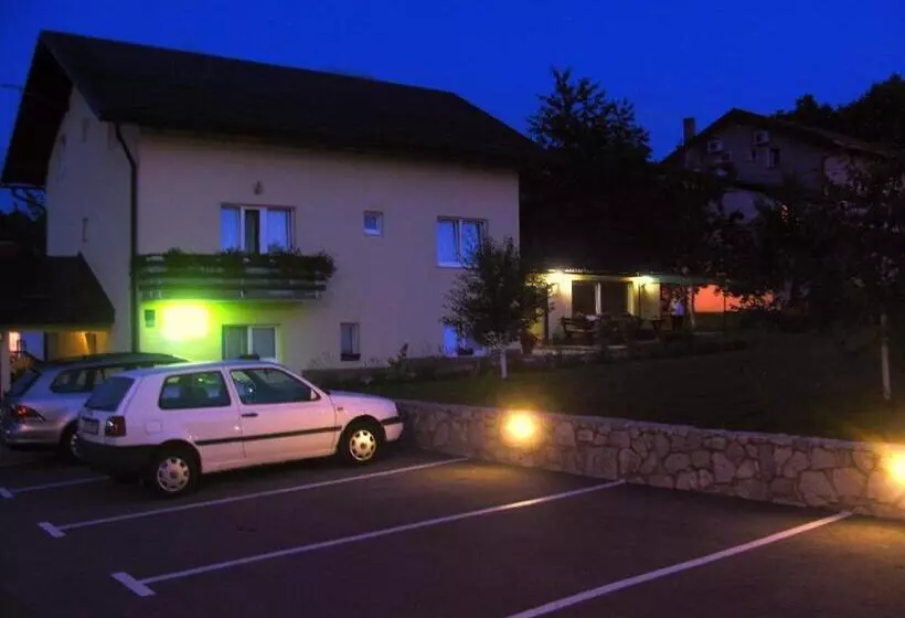 Majatalo House Sekulic