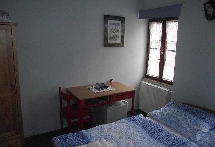 פנסיון Penzion Po Vode