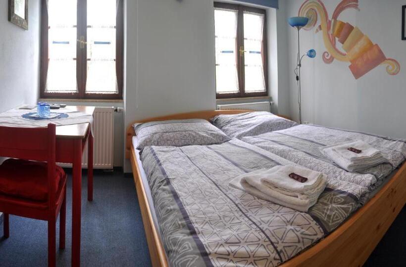 פנסיון Penzion Po Vode