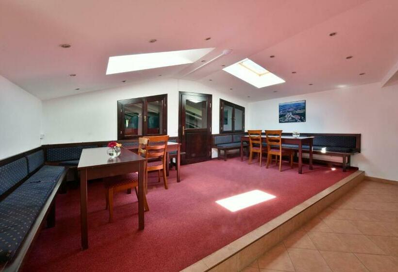 Pension Tenis   Centrum