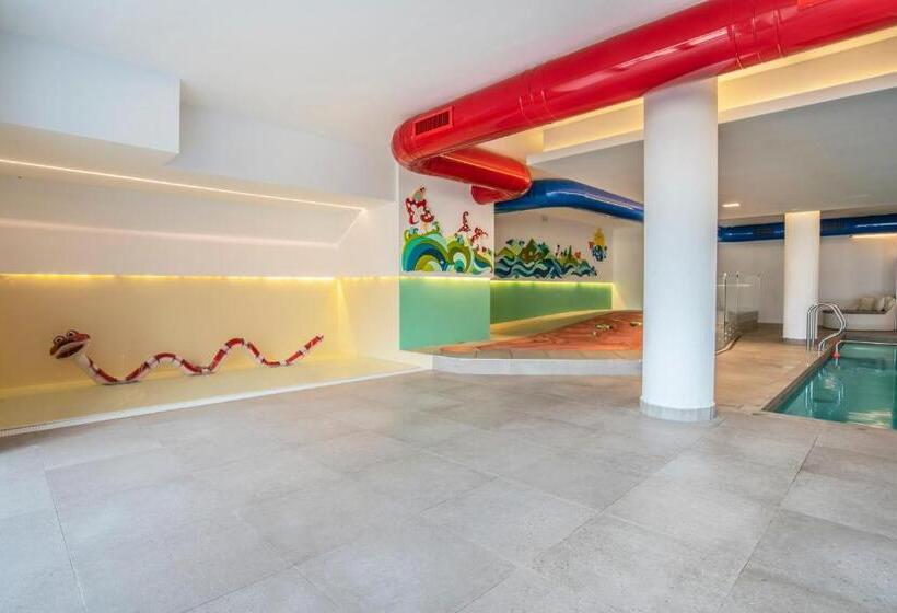 Veronza Clubresidence