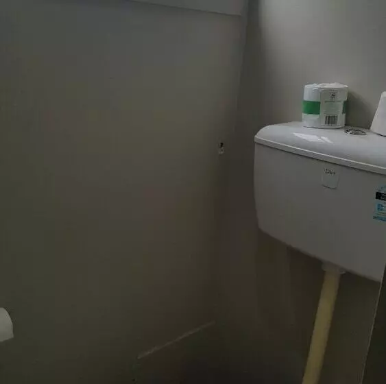 ユースホステル Kiwi Airport Backpackers