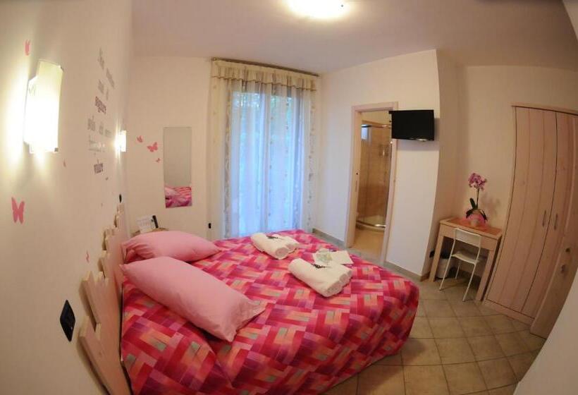 ベッドアンドブレックファースト A 2 Passi Dagli Dei