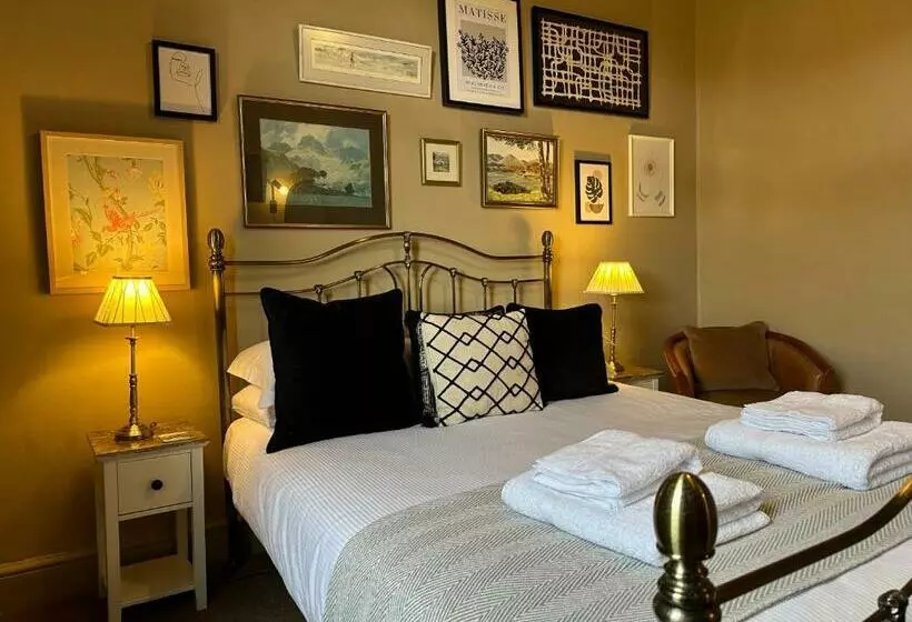 Aamiaismajoitus (B&B) 1869   Room Only Boutique Townhouse