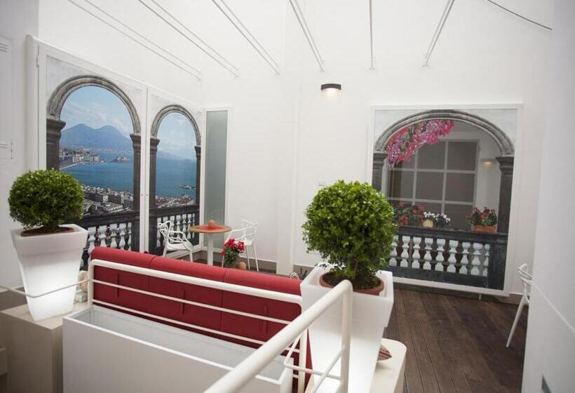 تختخواب و صبحانه Napolart